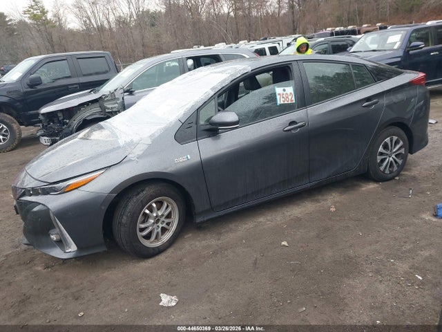 44650369 :رقم المزاد ، JTDKAMFP8N3224463 vin ، 2022 Toyota Prius Prime Limited مزاد بيع