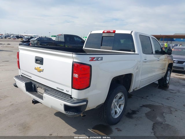 2018 Chevrolet Silverado 1500 2lt მანქანა იყიდება აუქციონზე, vin: 3GCUKREC6JG628189, აუქციონის ნომერი: 44650376