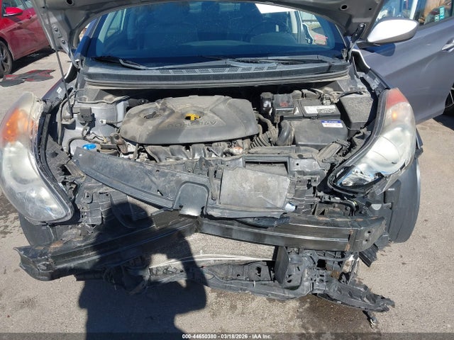 Продаж на аукціоні авто 2013 Hyundai Elantra Gls/limited, vin: KMHDH4AE2DU640555, номер лоту: 44650380