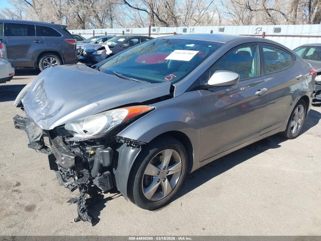 Продаж на аукціоні авто 2013 Hyundai Elantra Gls/limited, vin: KMHDH4AE2DU640555, номер лоту: 44650380
