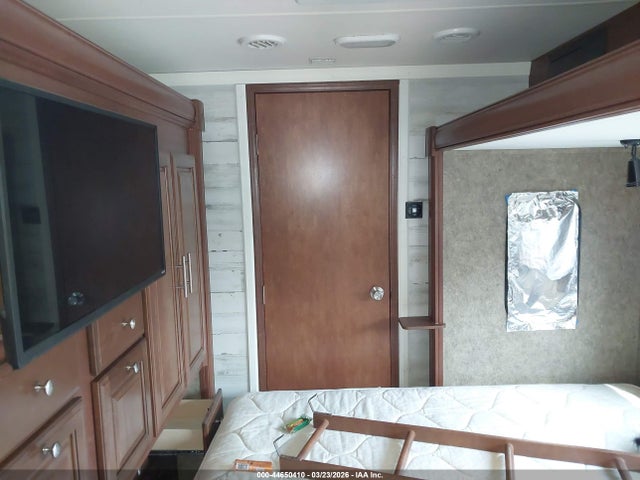 Ford F53 2015 1F66F5DY7F0A09635 Image 15