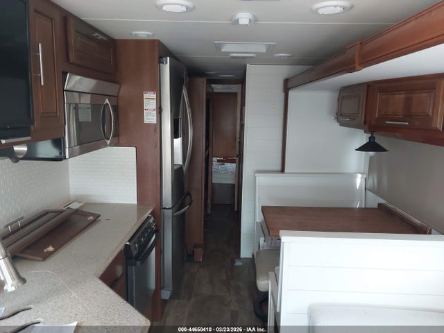 Ford F53 2015 1F66F5DY7F0A09635 Image 5