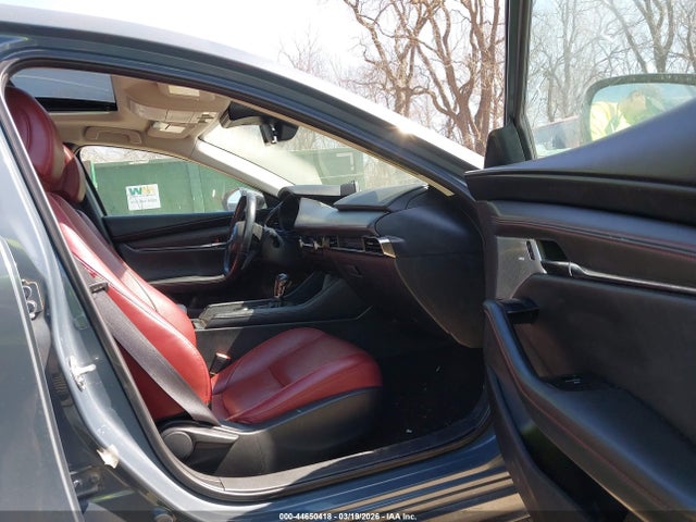 44650418 :رقم المزاد ، 3MZBPBCM6PM359274 vin ، 2023 Mazda Mazda3 2.5 S Carbon Edition مزاد بيع