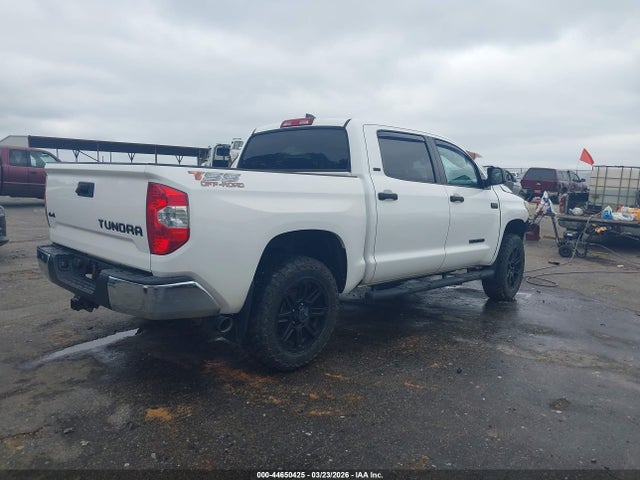 Продаж на аукціоні авто 2020 Toyota Tundra Sr5, vin: 5TFDY5F19LX915268, номер лоту: 44650425
