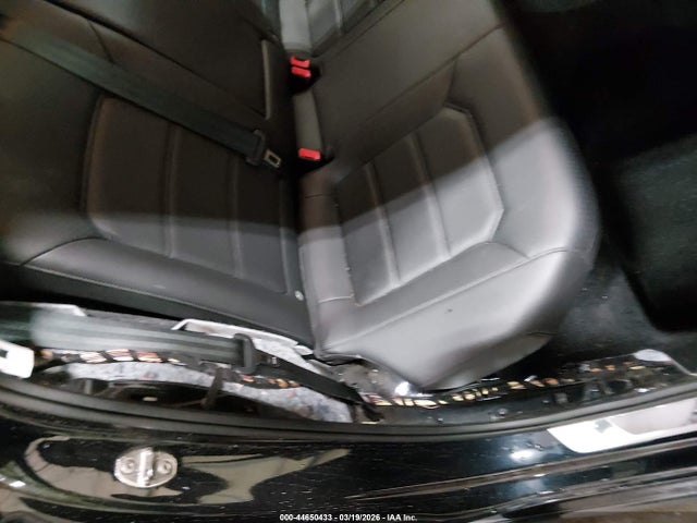 1VWDT7A30HC055100 Volkswagen Passat 1.8t R-line