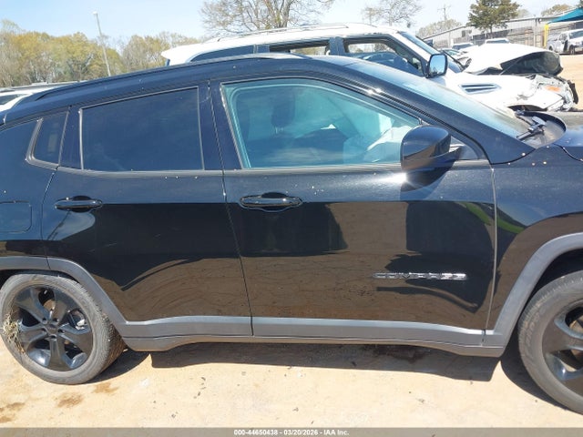 2019 Jeep Compass Altitude Fwd მანქანა იყიდება აუქციონზე, vin: 3C4NJCBB4KT789102, აუქციონის ნომერი: 44650438