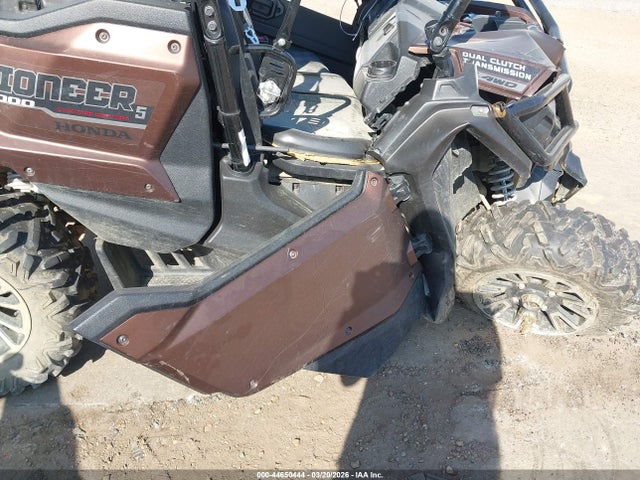 Honda Sxs1000 M5 2021 1HFVE04TXM4500795 Image 16