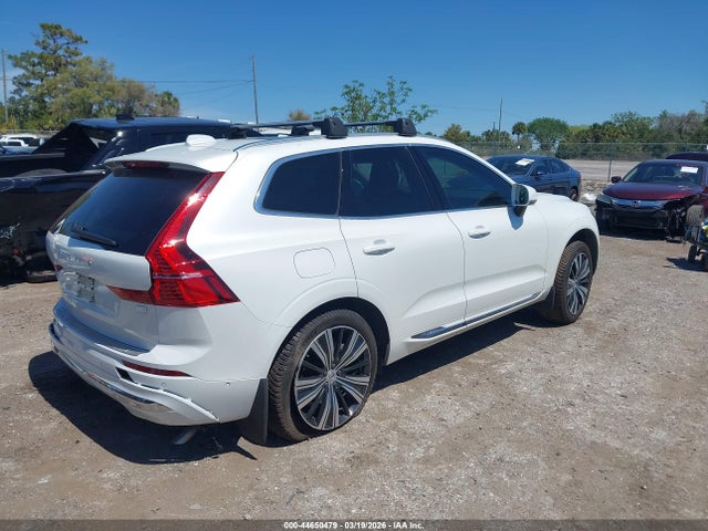 2023 VOLVO XC60 RECHARGE PLUG-IN HYBRID YV4H60DN3P1210360 Photo 3