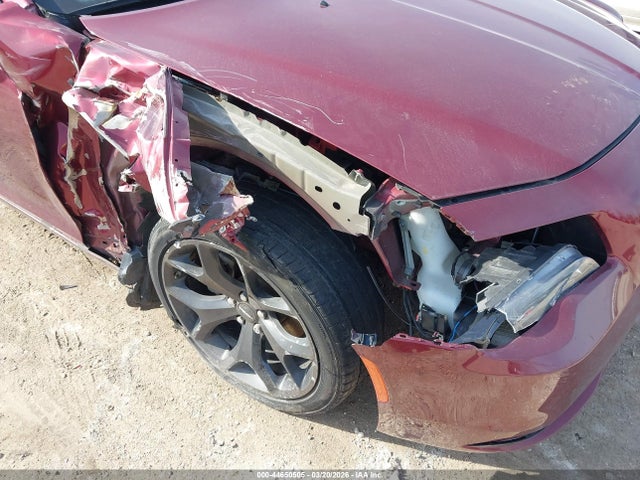 2022 Chrysler 300 Touring მანქანა იყიდება აუქციონზე, vin: 2C3CCAAG6NH181571, აუქციონის ნომერი: 44650505