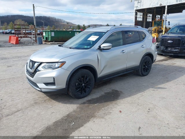 2018 NISSAN ROGUE KNMAT2MV1JP514753 Photo 1