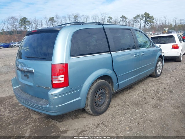 2010 CHRYSLER TOWN & COUNTRY 2A4RR4DE9AR346950 Photo 3