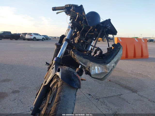 Продажа на аукционе авто 2011 Honda Cbr250 R, vin: MLHMC4118B5001293, номер лота: 44650543