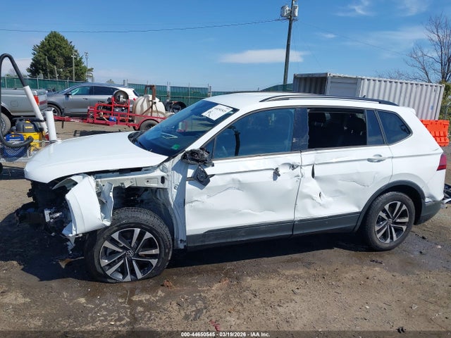 Продажа на аукционе авто 2023 Volkswagen Tiguan 2.0t S, vin: 3VVRB7AX1PM052638, номер лота: 44650545