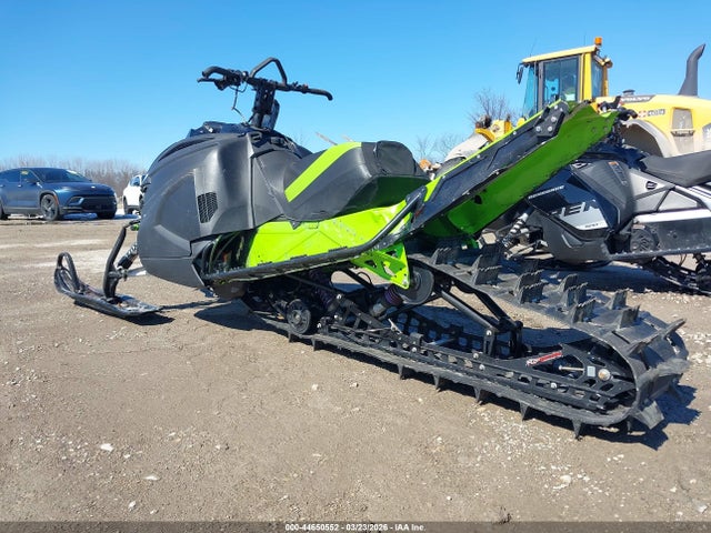 4UF18SNW6JT112431 Arctic Cat M800