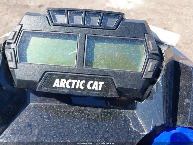 4UF18SNW6JT112431 Arctic Cat M800