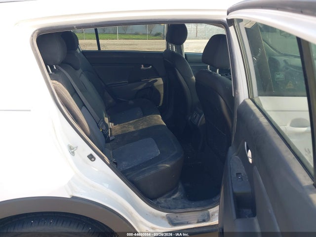 44650554 :رقم المزاد ، KNDPBCAC9F7750838 vin ، 2015 Kia Sportage Lx مزاد بيع