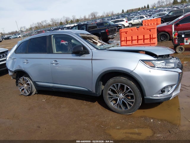 Продаж на аукціоні авто 2017 Mitsubishi Outlander Es, vin: JA4AZ2A32HZ041908, номер лоту: 44650559