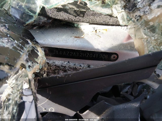 2017 MITSUBISHI OUTLANDER JA4AZ2A32HZ041908 Photo 8