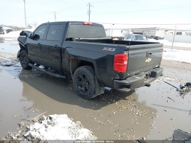 44650563 :رقم المزاد ، 3GCUKREC0HG123582 vin ، 2017 Chevrolet Silverado 1500 2lt مزاد بيع