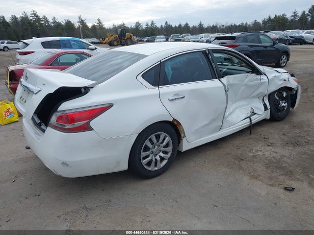 1N4AL3AP5FN388062 Nissan Altima 2.5 S