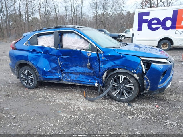 Продаж на аукціоні авто 2023 Mitsubishi Eclipse Cross Se S-awc/sel S-awc, vin: JA4ATWAAXPZ002053, номер лоту: 44650603