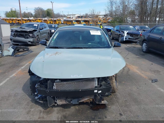 2025 Kia K4 Gt-line მანქანა იყიდება აუქციონზე, vin: 3KPFW4DEXSE129928, აუქციონის ნომერი: 44650604