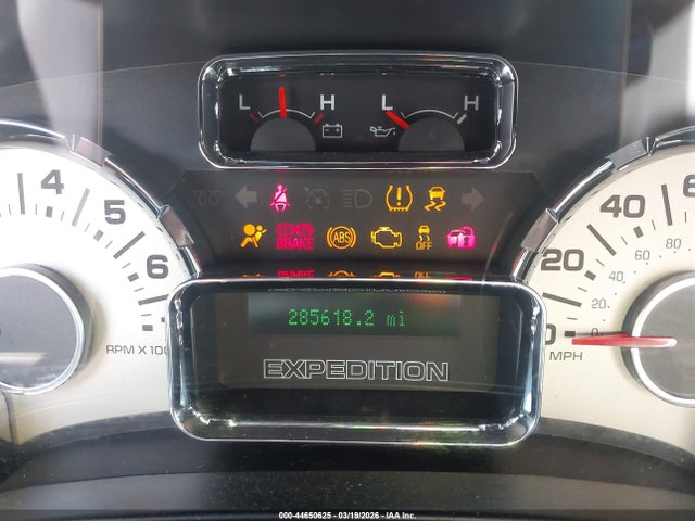 Продаж на аукціоні авто 2013 Ford Expedition King Ranch, vin: 1FMJU1H51DEF23109, номер лоту: 44650625