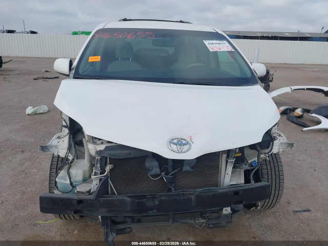 Продаж на аукціоні авто 2013 Toyota Sienna Le V6 8 Passenger, vin: 5TDKK3DC3DS307528, номер лоту: 44650655