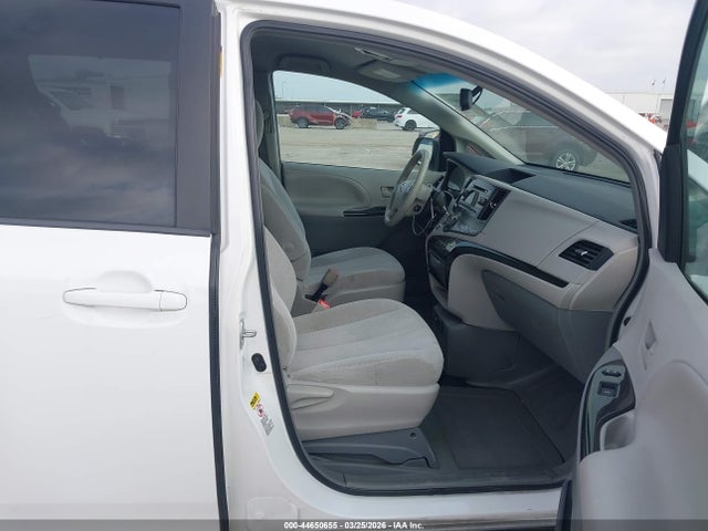 Продаж на аукціоні авто 2013 Toyota Sienna Le V6 8 Passenger, vin: 5TDKK3DC3DS307528, номер лоту: 44650655