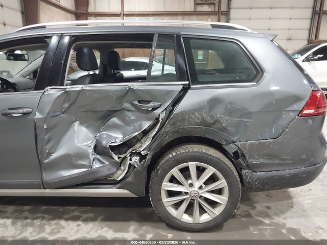 Aukcja sprzedaży 2017 Volkswagen Golf Alltrack Tsi Se, vin: 3VWH17AU5HM506150, numer aukcji: 44650659