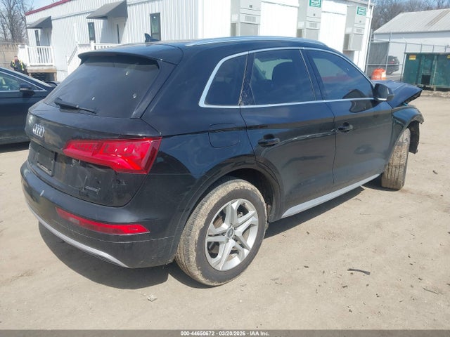 2019 Audi Q5 45 Premium მანქანა იყიდება აუქციონზე, vin: WA1ANAFY7K2042627, აუქციონის ნომერი: 44650672