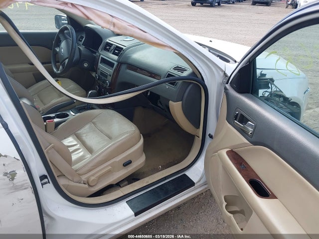2010 FORD FUSION 3FAHP0JG7AR197492 Photo 4