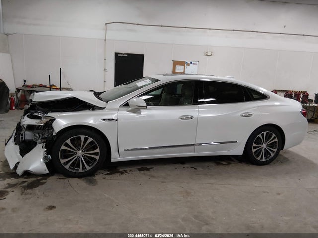 2017 Buick Lacrosse Essence მანქანა იყიდება აუქციონზე, vin: 1G4ZP5SS1HU134787, აუქციონის ნომერი: 44650714