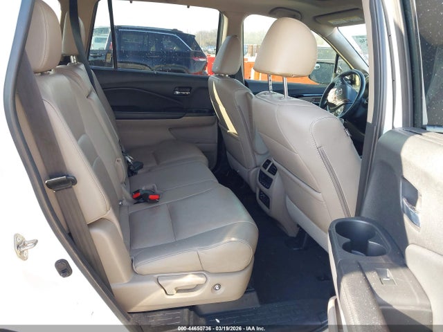 2017 Honda Pilot Touring მანქანა იყიდება აუქციონზე, vin: 5FNYF6H9XHB056354, აუქციონის ნომერი: 44650736