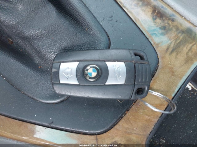 44650739 :رقم المزاد ، WBAVA33558KX87343 vin ، 2008 Bmw 328i مزاد بيع