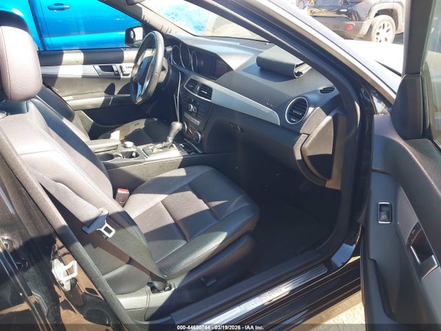Auction sale of the 2013 Mercedes-benz C 250 Sport, vin: WDDGF4HB7DR291596, lot number: 44650744