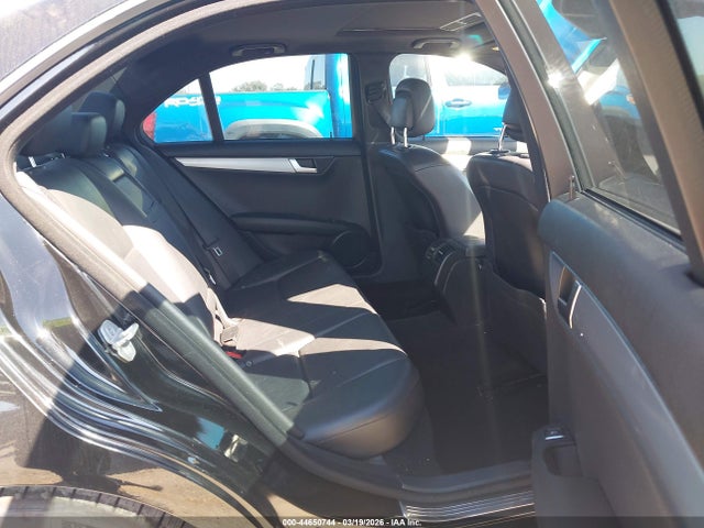 Auction sale of the 2013 Mercedes-benz C 250 Sport, vin: WDDGF4HB7DR291596, lot number: 44650744
