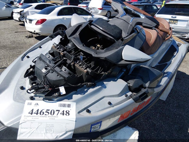 Seadoo Personal Watercraft 2018 YDV08163A818 Image 6