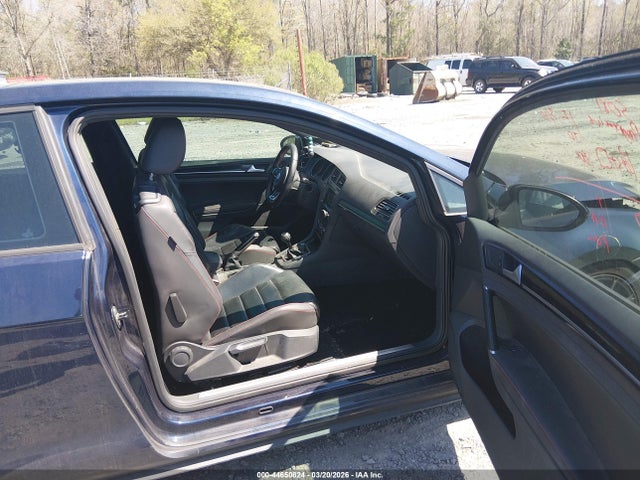 Продажа на аукционе авто 2015 Volkswagen Golf Gti 2.0t Se 2-door, vin: 3VWYT7AU2FM084197, номер лота: 44650824