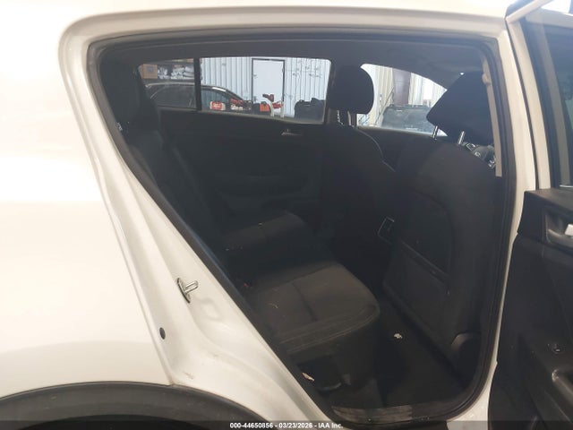 2021 Kia Sportage Lx მანქანა იყიდება აუქციონზე, vin: KNDPM3ACXM7900141, აუქციონის ნომერი: 44650856