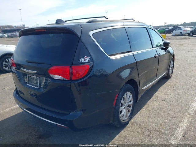 Aukcja sprzedaży 2017 Chrysler Pacifica Touring-l, vin: 2C4RC1BG6HR565854, numer aukcji: 44650877