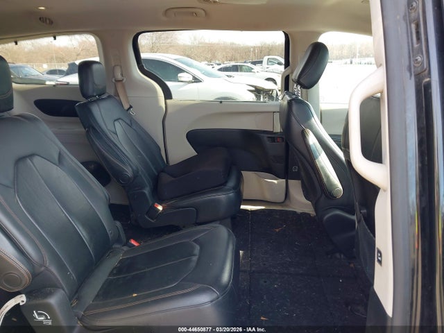 Aukcja sprzedaży 2017 Chrysler Pacifica Touring-l, vin: 2C4RC1BG6HR565854, numer aukcji: 44650877