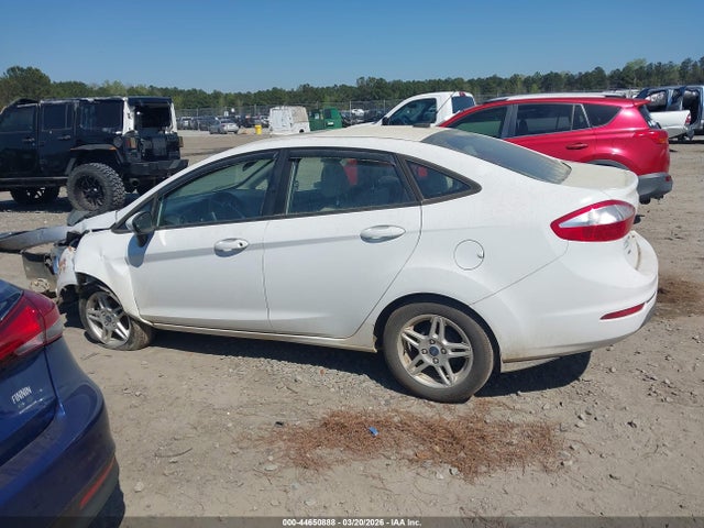 Ford FIESTA SE 2019 3FADP4BJXKM108965 Image 14