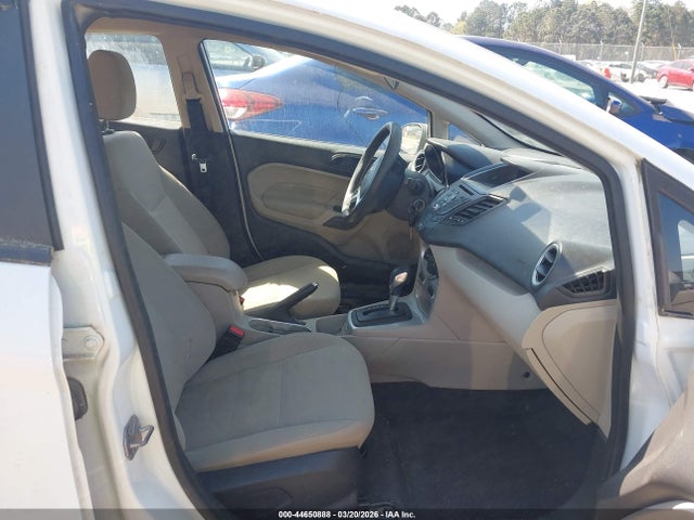 Ford FIESTA SE 2019 3FADP4BJXKM108965 Image 5