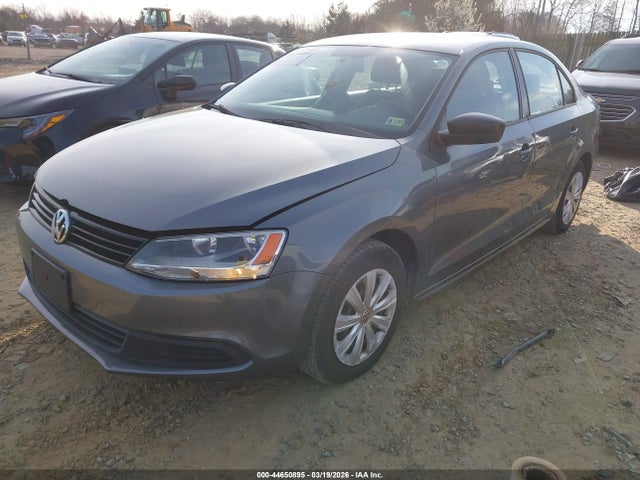 44650895 :رقم المزاد ، 3VW2K7AJ1EM256040 vin ، 2014 Volkswagen Jetta 2.0l S مزاد بيع