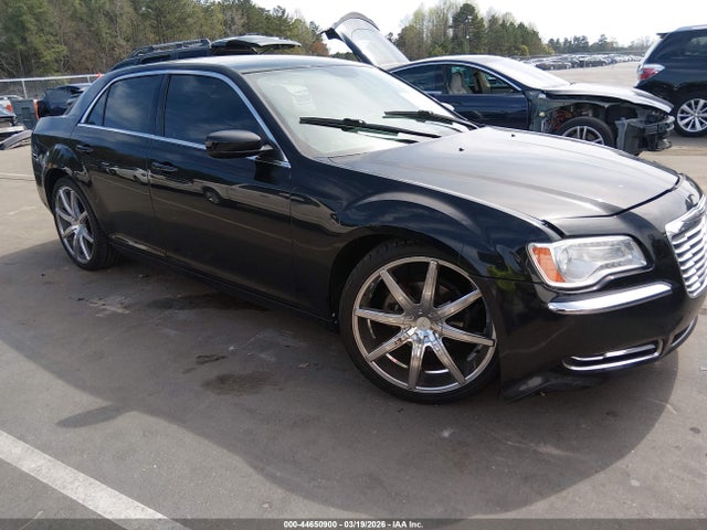 44650900 :رقم المزاد ، 2C3CCAAG6EH288684 vin ، 2014 Chrysler 300 مزاد بيع