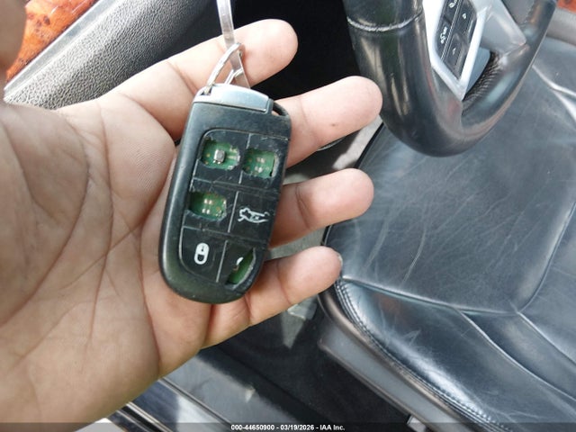 44650900 :رقم المزاد ، 2C3CCAAG6EH288684 vin ، 2014 Chrysler 300 مزاد بيع