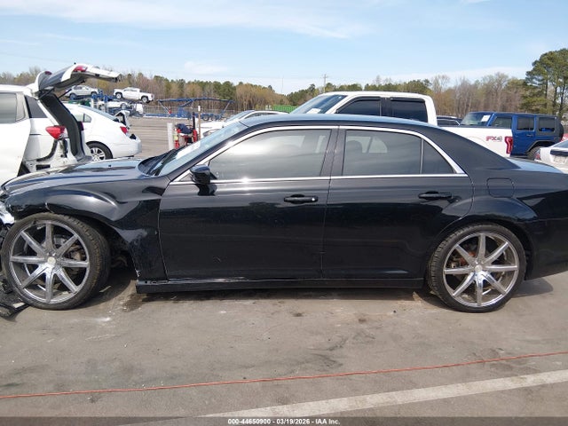 44650900 :رقم المزاد ، 2C3CCAAG6EH288684 vin ، 2014 Chrysler 300 مزاد بيع