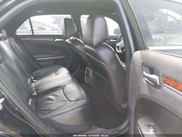 44650900 :رقم المزاد ، 2C3CCAAG6EH288684 vin ، 2014 Chrysler 300 مزاد بيع