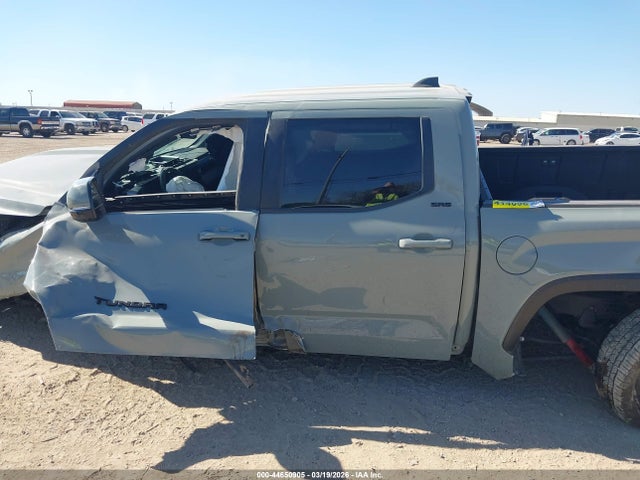 2025 Toyota Tundra Sr5 მანქანა იყიდება აუქციონზე, vin: 5TFLA5DB2SX334673, აუქციონის ნომერი: 44650905
